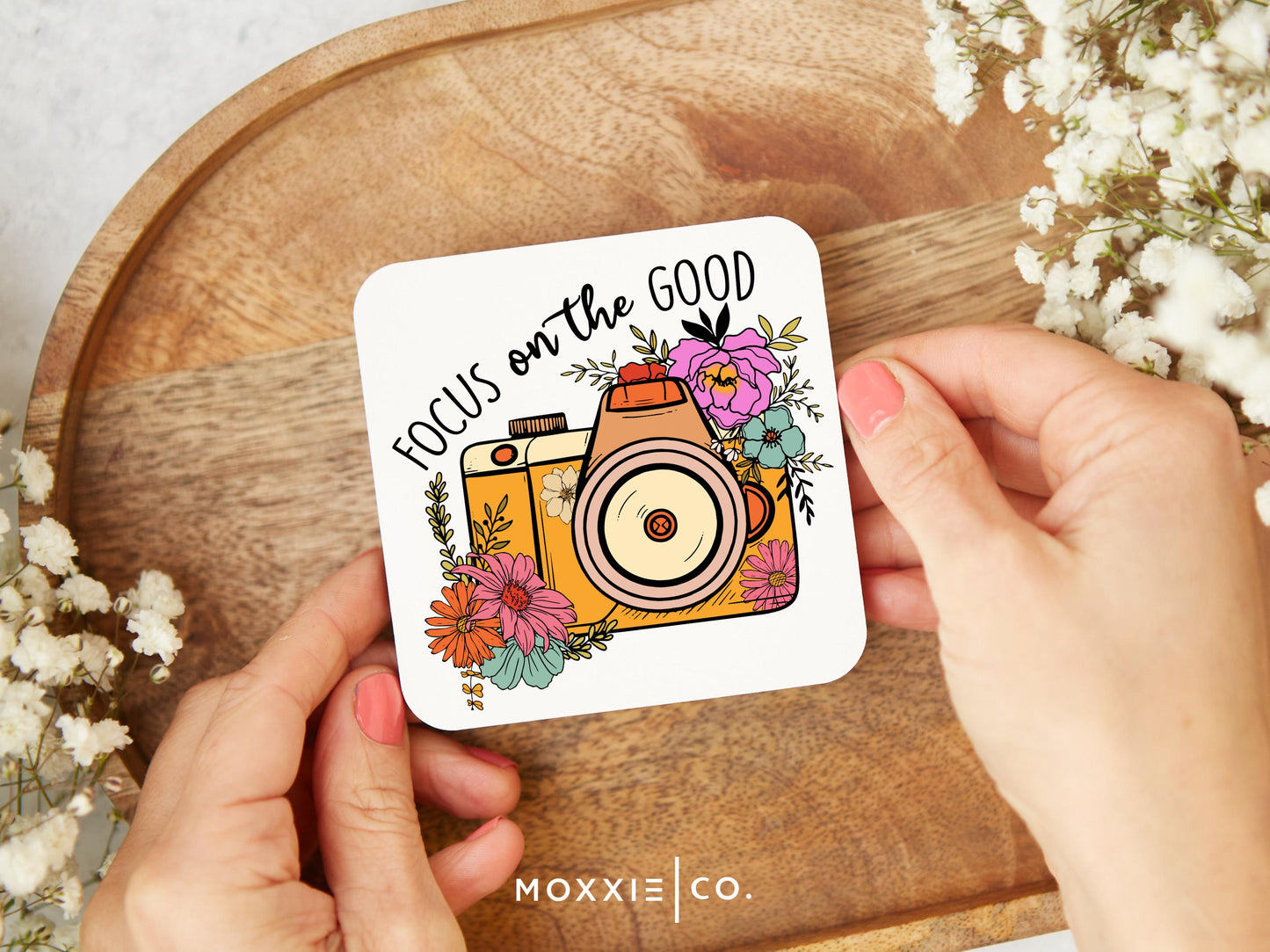 Focus on the Good Vintage Floral Camera Motivational Magnet | Inspirational Gift - Moxxie Co.
