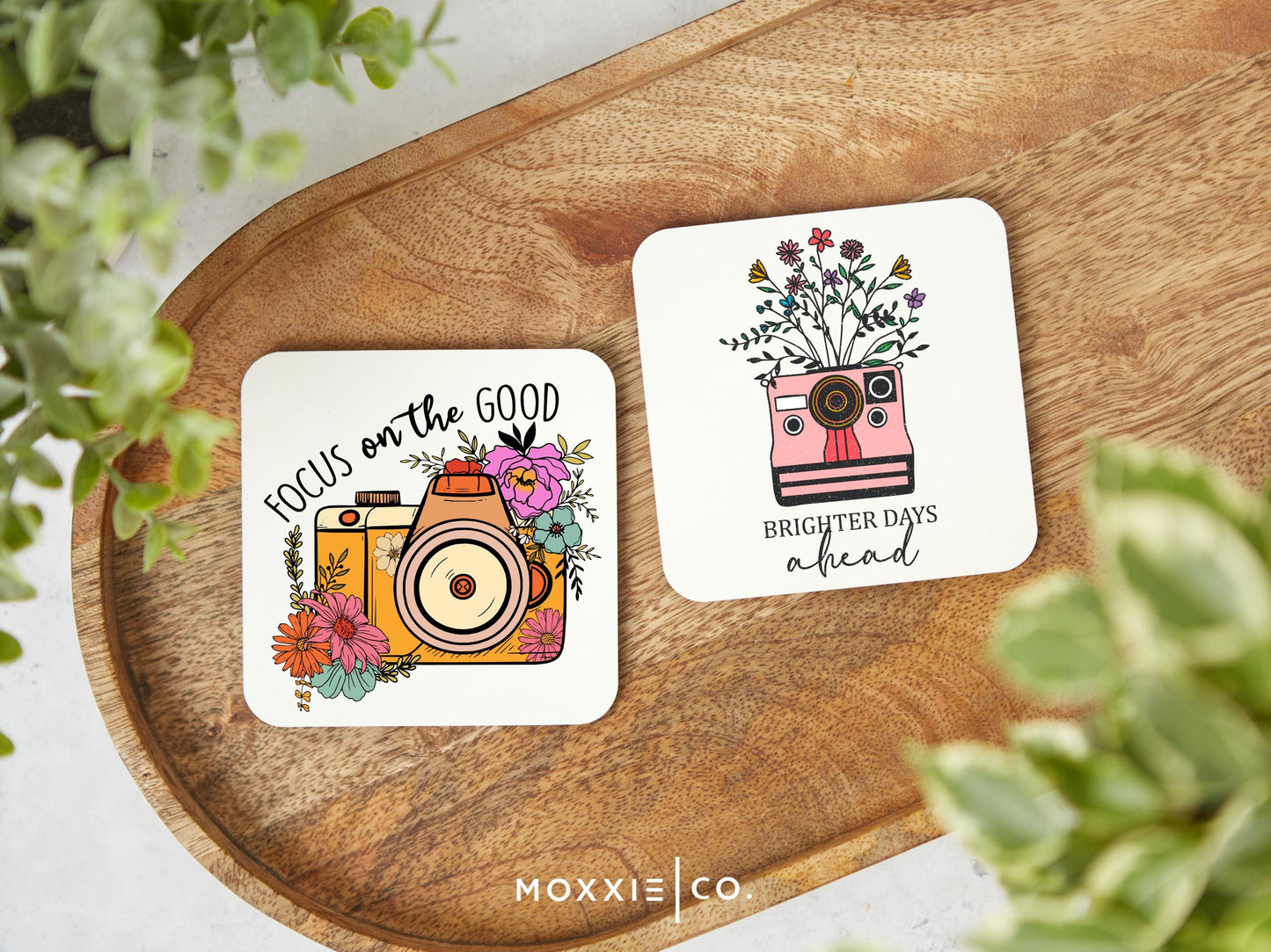 Focus on the Good Vintage Floral Camera Motivational Magnet | Inspirational Gift - Moxxie Co.