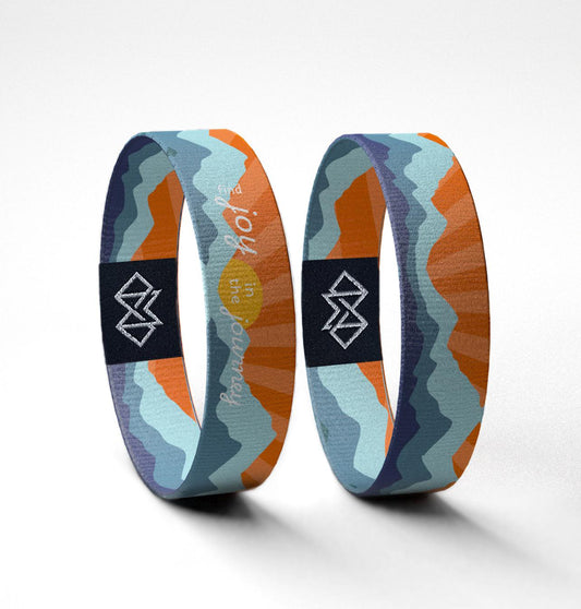 Find Joy in the Journey Motivational Wristband | Reversible Inspirational Bracelet | Mental Health Awareness Jewelry Gift